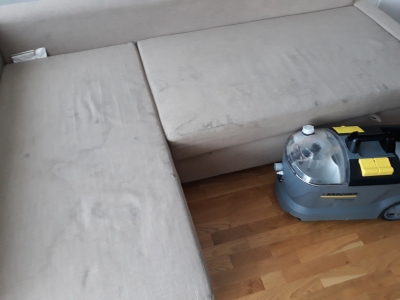 czyszczenie narożnika z IKEA, efekt przed czyszczeniem
